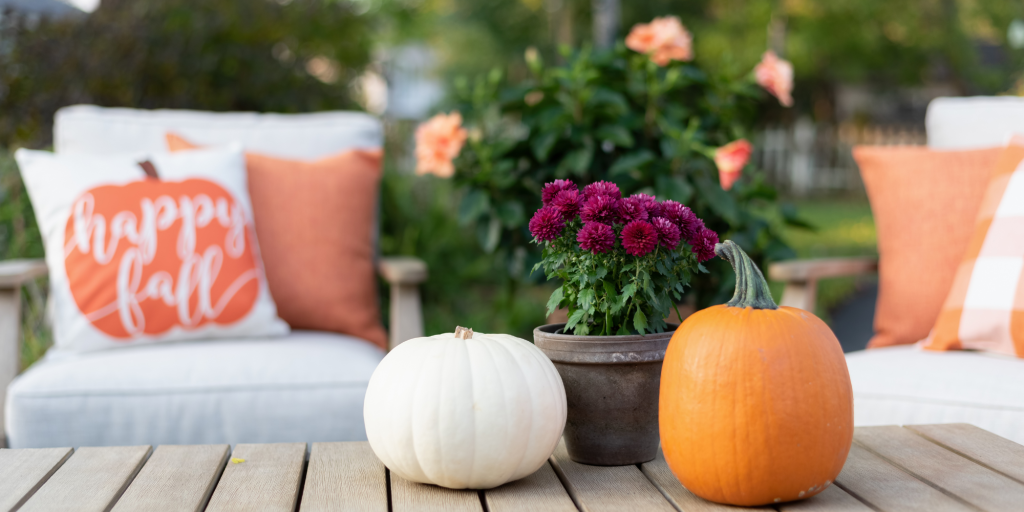 Creating Fall Curb Appeal